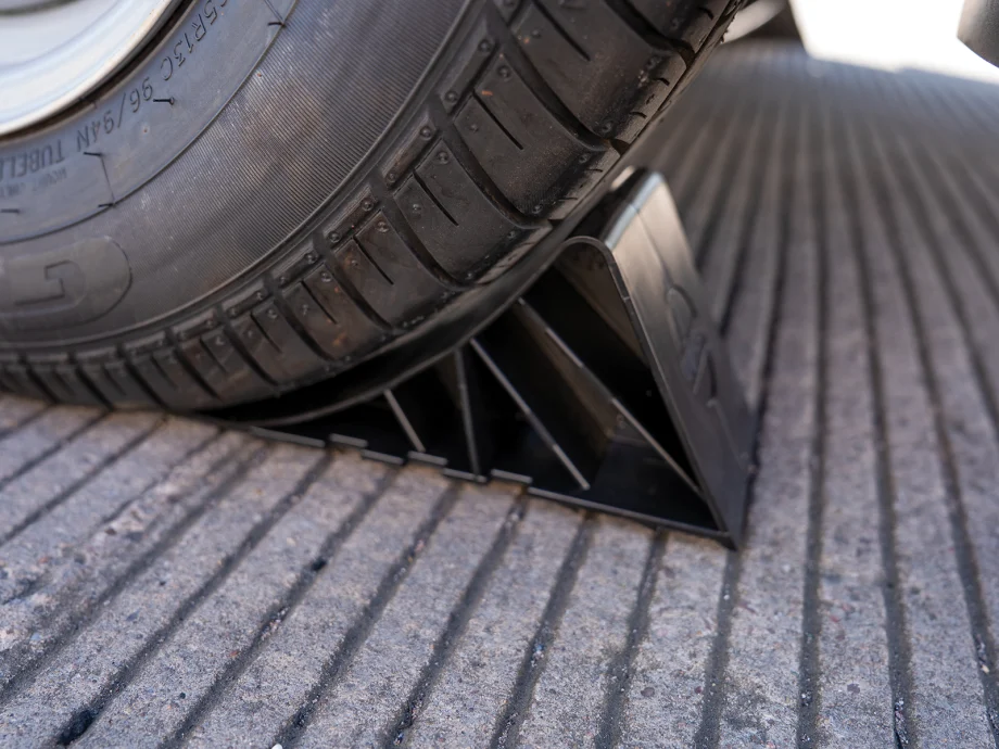 Oś belki z zawieszeniem